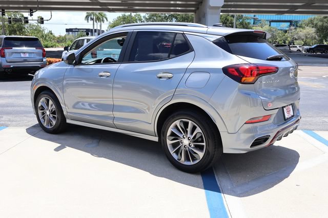 Used 2023 Buick Encore GX Select w/ Sport Touring Package FWD image 5