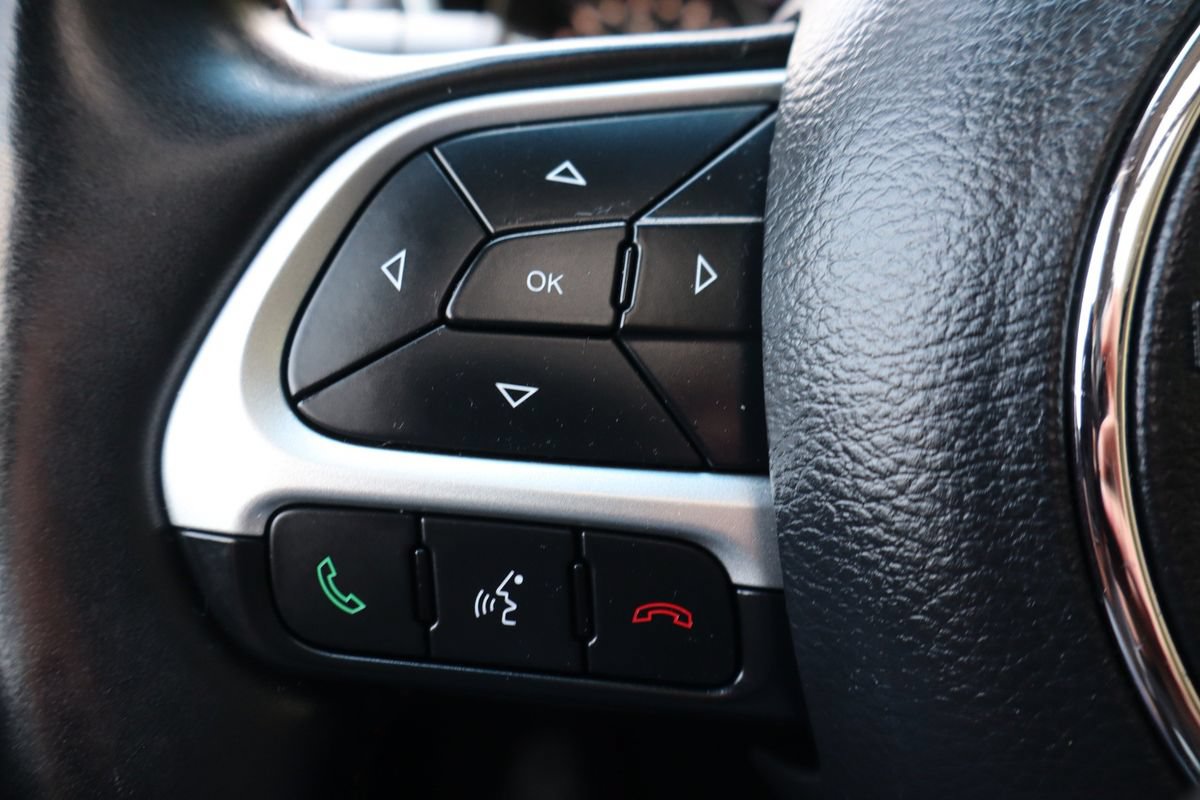 Used 2019 Jeep Compass Limited AWD/4WD image 30