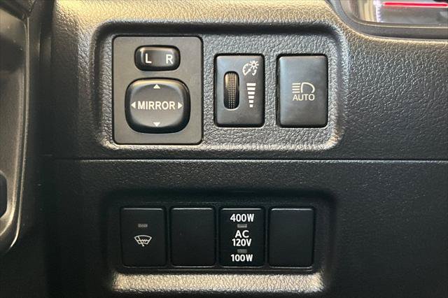 Certified 2021 Toyota 4Runner Venture w/ Moonroof Package AWD/4WD image 31