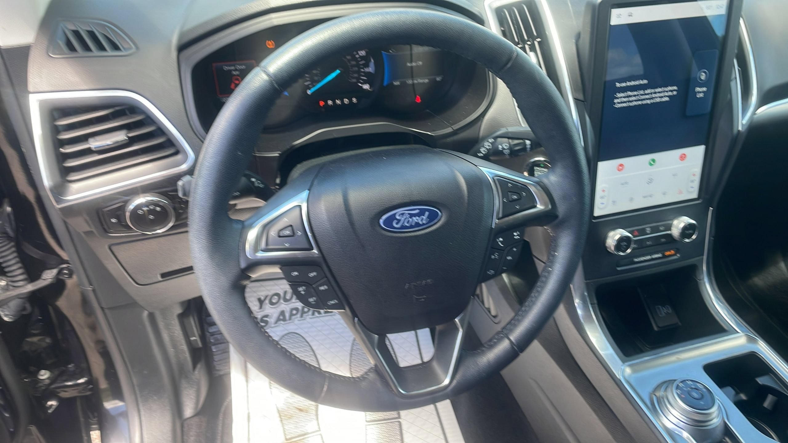 Certified 2023 Ford Edge Titanium AWD/4WD image 16