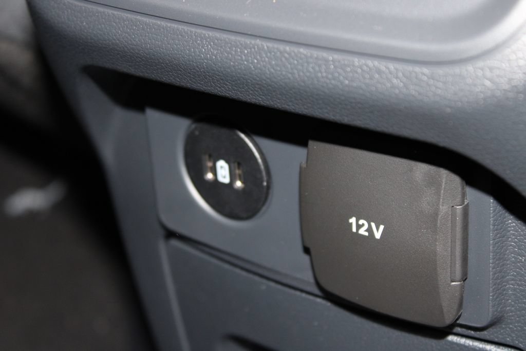 New 2026 Ford Explorer Active RWD image 31