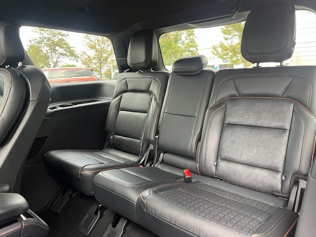 Used 2025 Lincoln Navigator Black Label AWD/4WD image 20