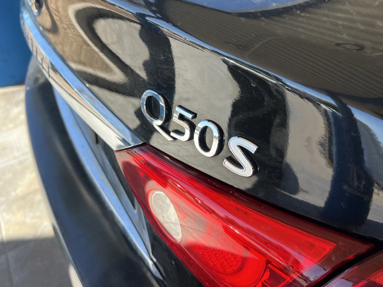 Used 2017 INFINITI Q50 Sport RWD image 5