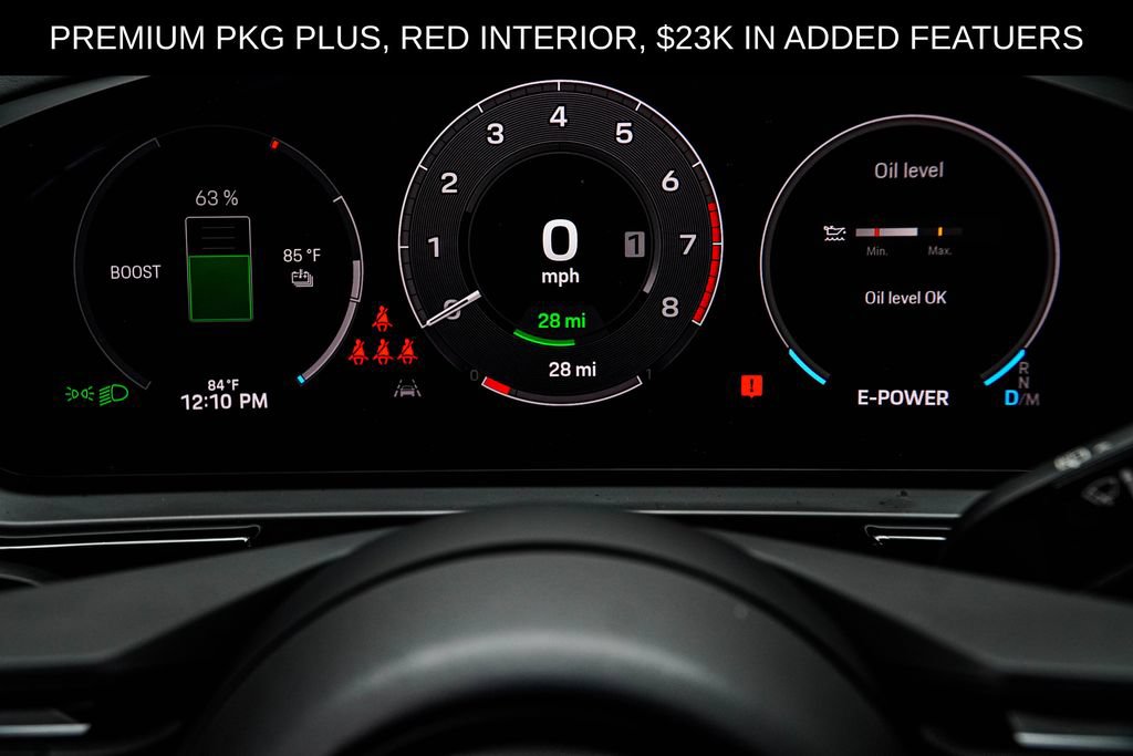 Used 2024 Porsche Cayenne AWD/4WD image 45