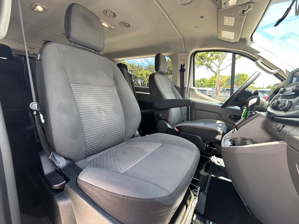 Certified 2021 Ford Transit 350 XLT RWD image 27