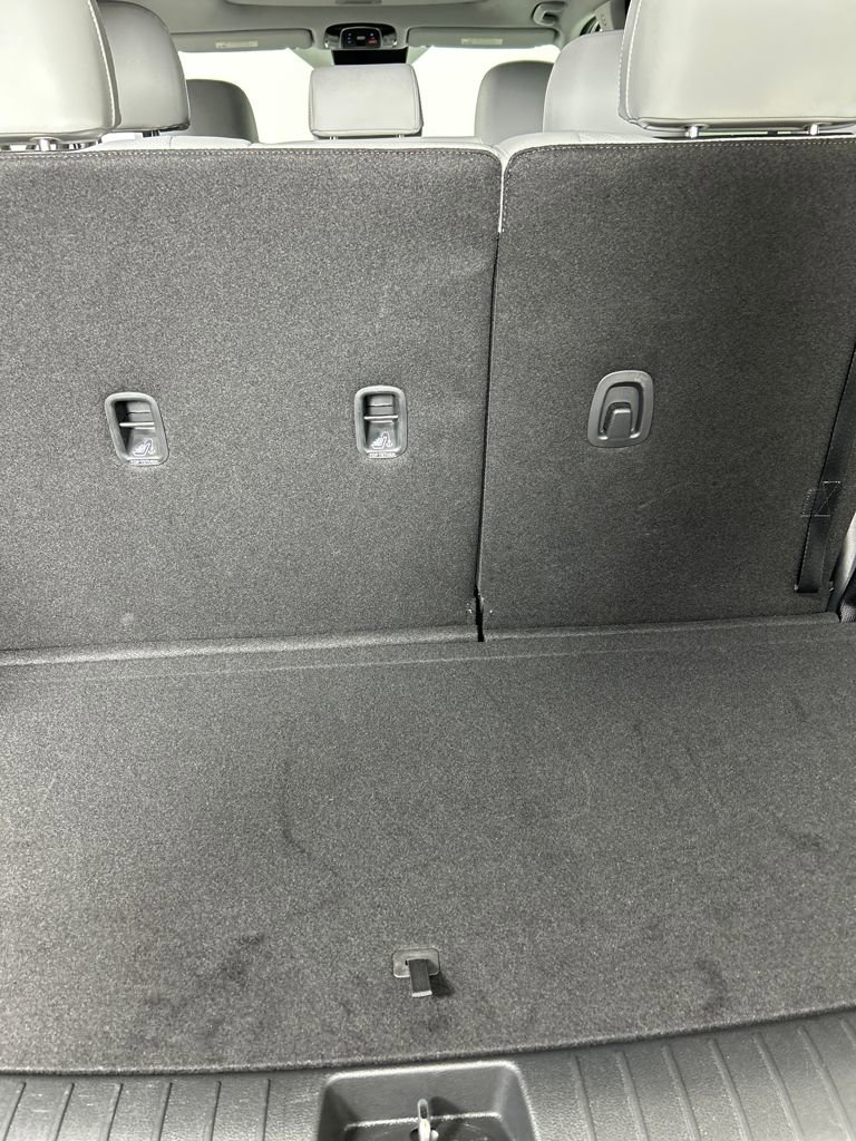 Used 2025 Hyundai Palisade SEL image 30