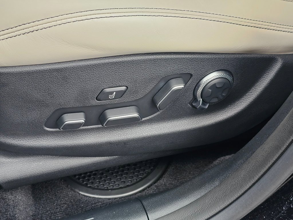 Used 2025 Genesis GV70 3.5T Sport w/ Sport Advanced Package image 33