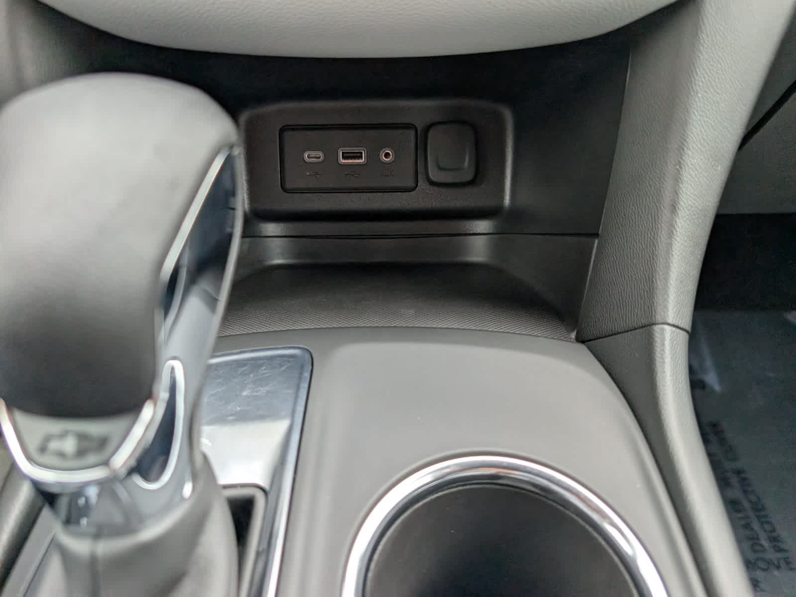 Certified 2022 Chevrolet Equinox LS FWD image 24