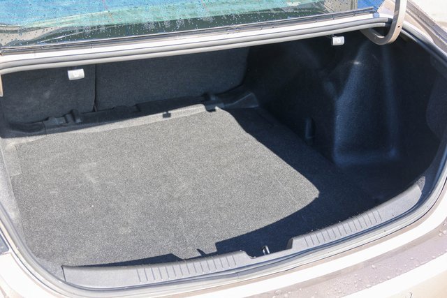 Used 2025 Chevrolet Malibu LT image 9