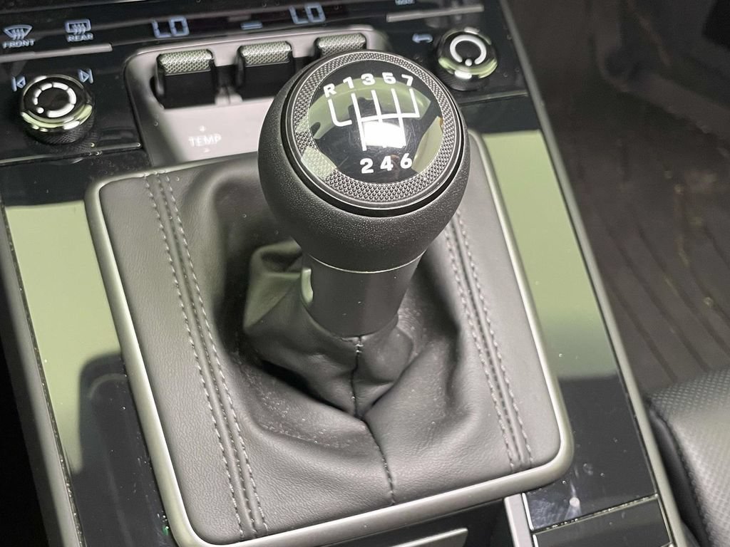 Certified 2024 Porsche 911 Carrera GTS RWD image 31