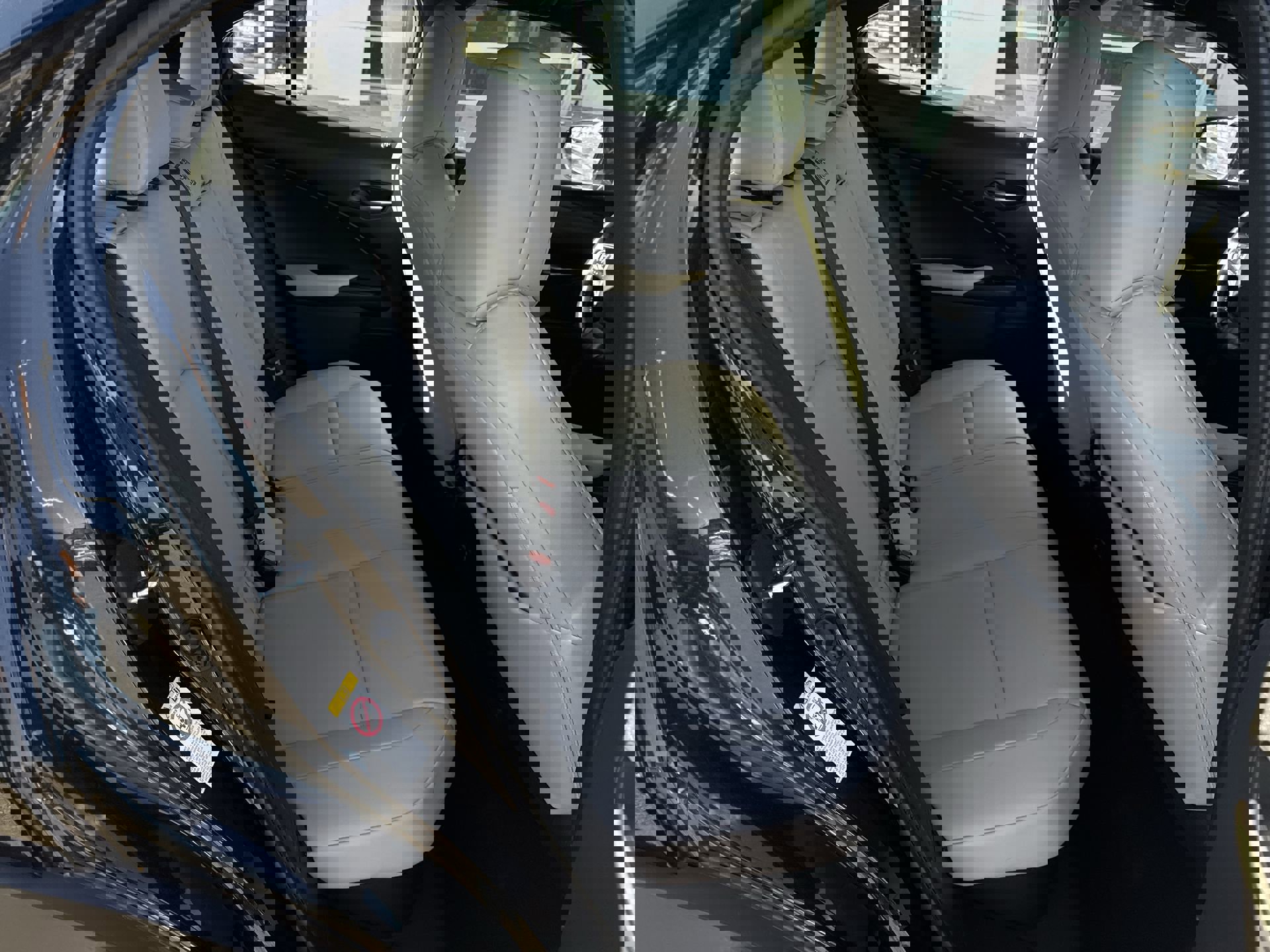 Used 2019 Lexus UX 250h image 28