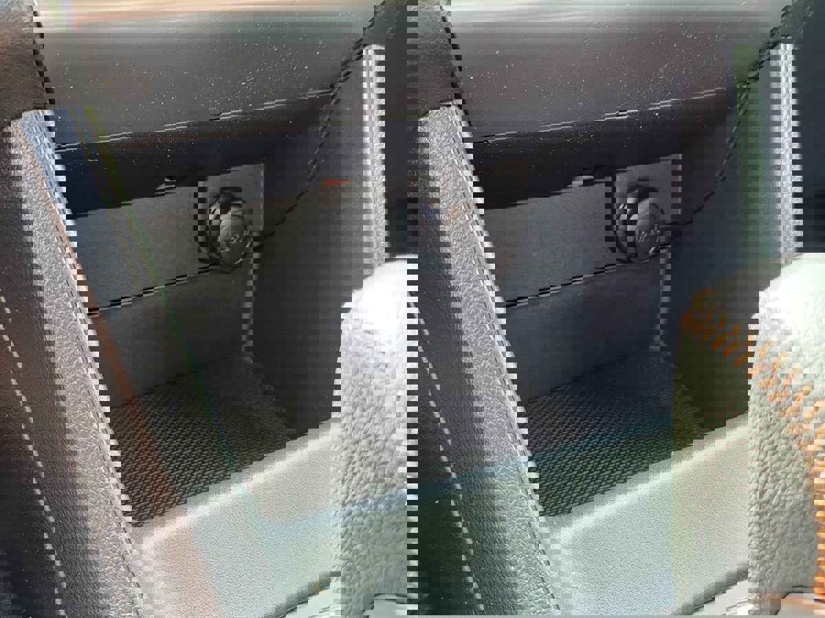 Used 2017 Subaru Crosstrek 2.0i Limited image 38