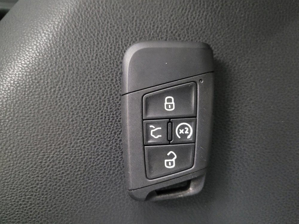 Used 2020 Volkswagen Jetta SEL image 32