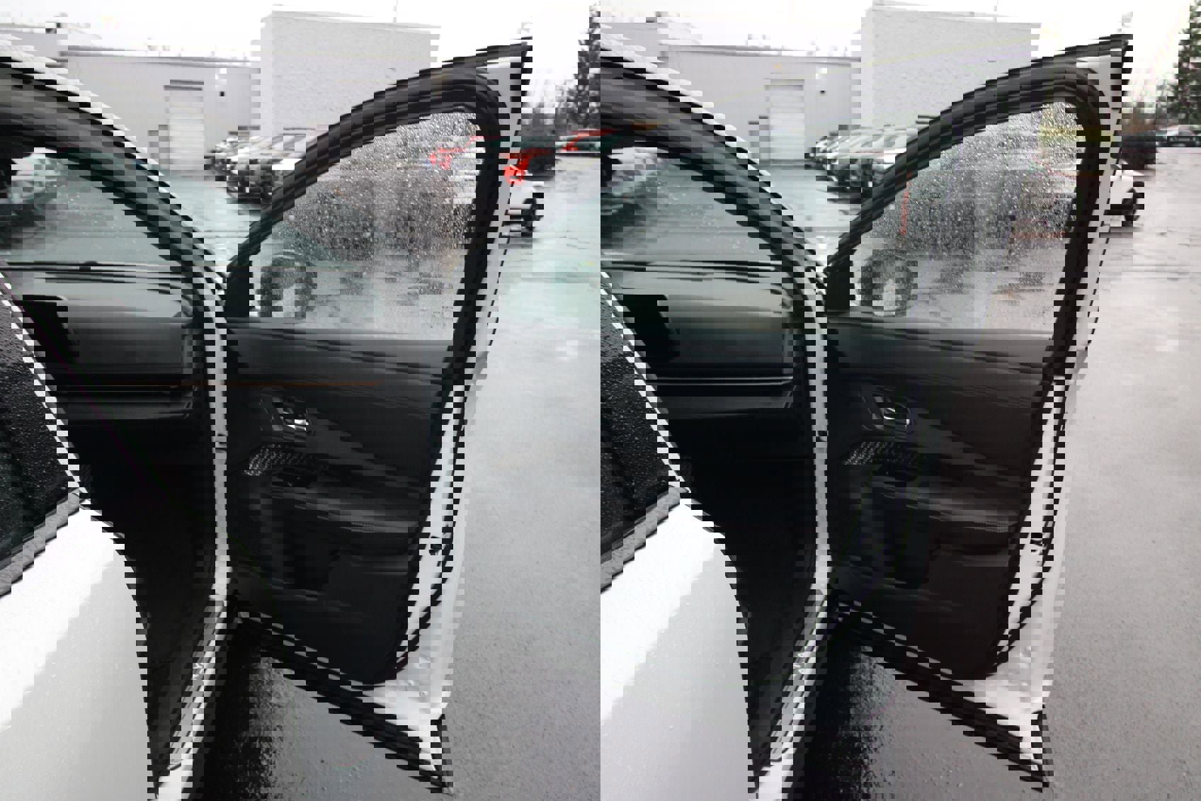 Used 2023 Nissan Ariya FWD image 18