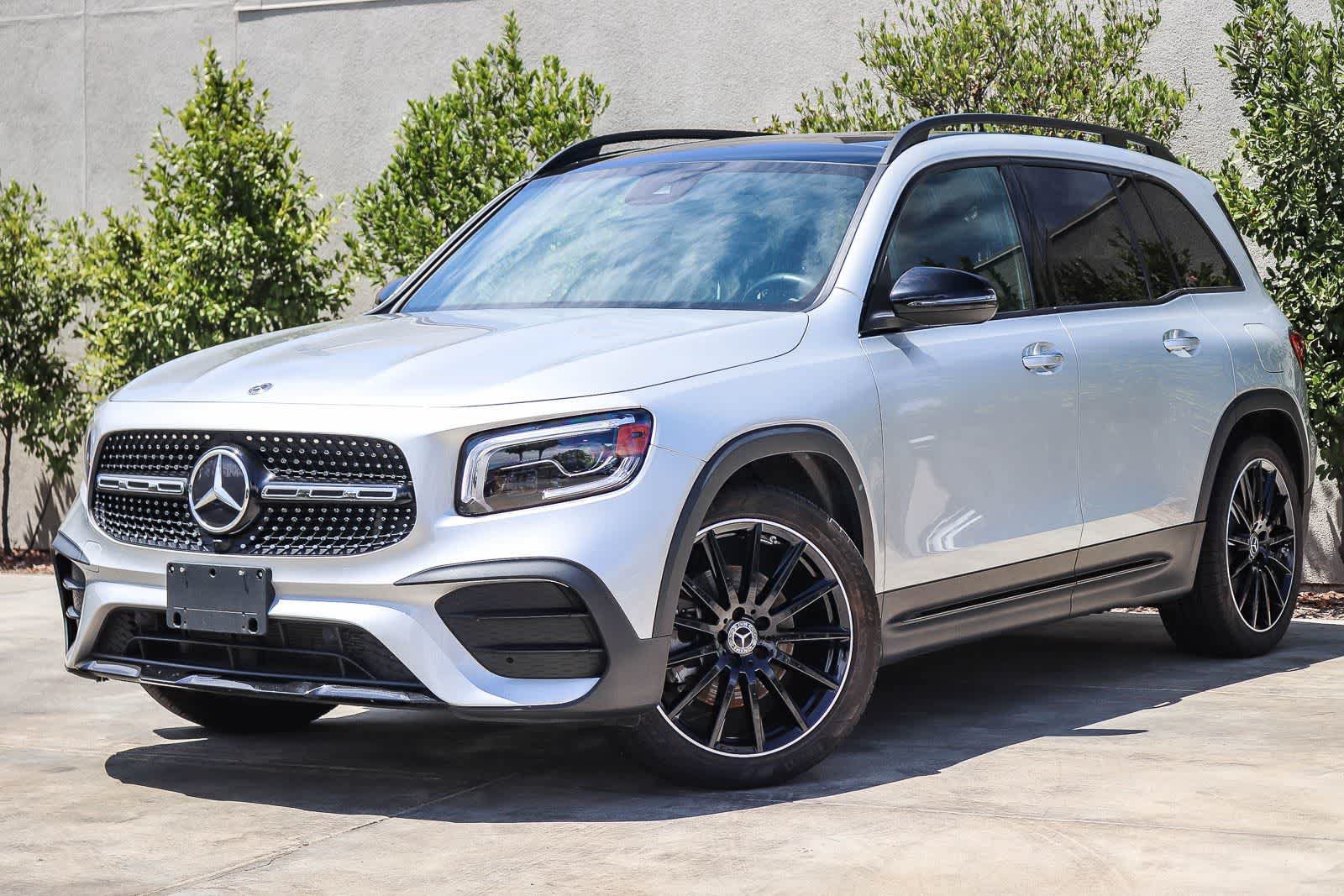 Used 2023 Mercedes-Benz GLB 250 image 1