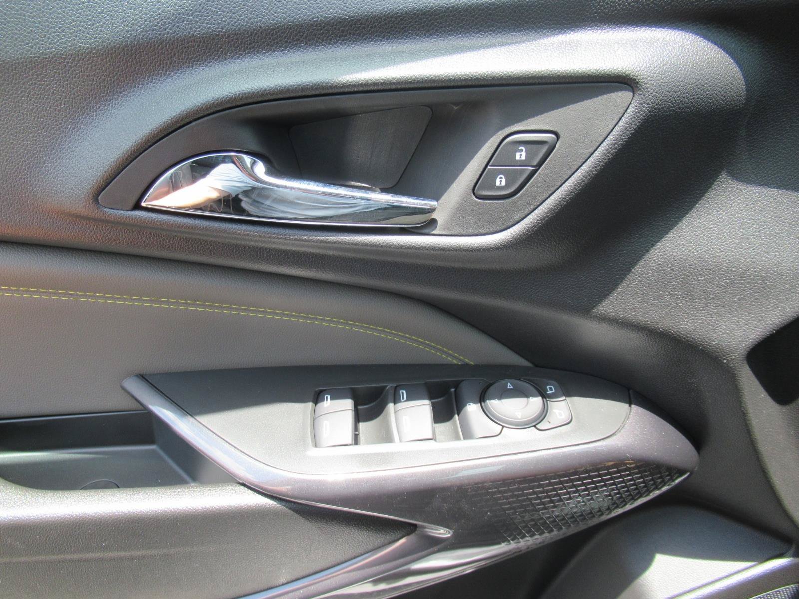 New 2026 Chevrolet Trax ACTIV w/ Driver Confidence Package FWD image 19