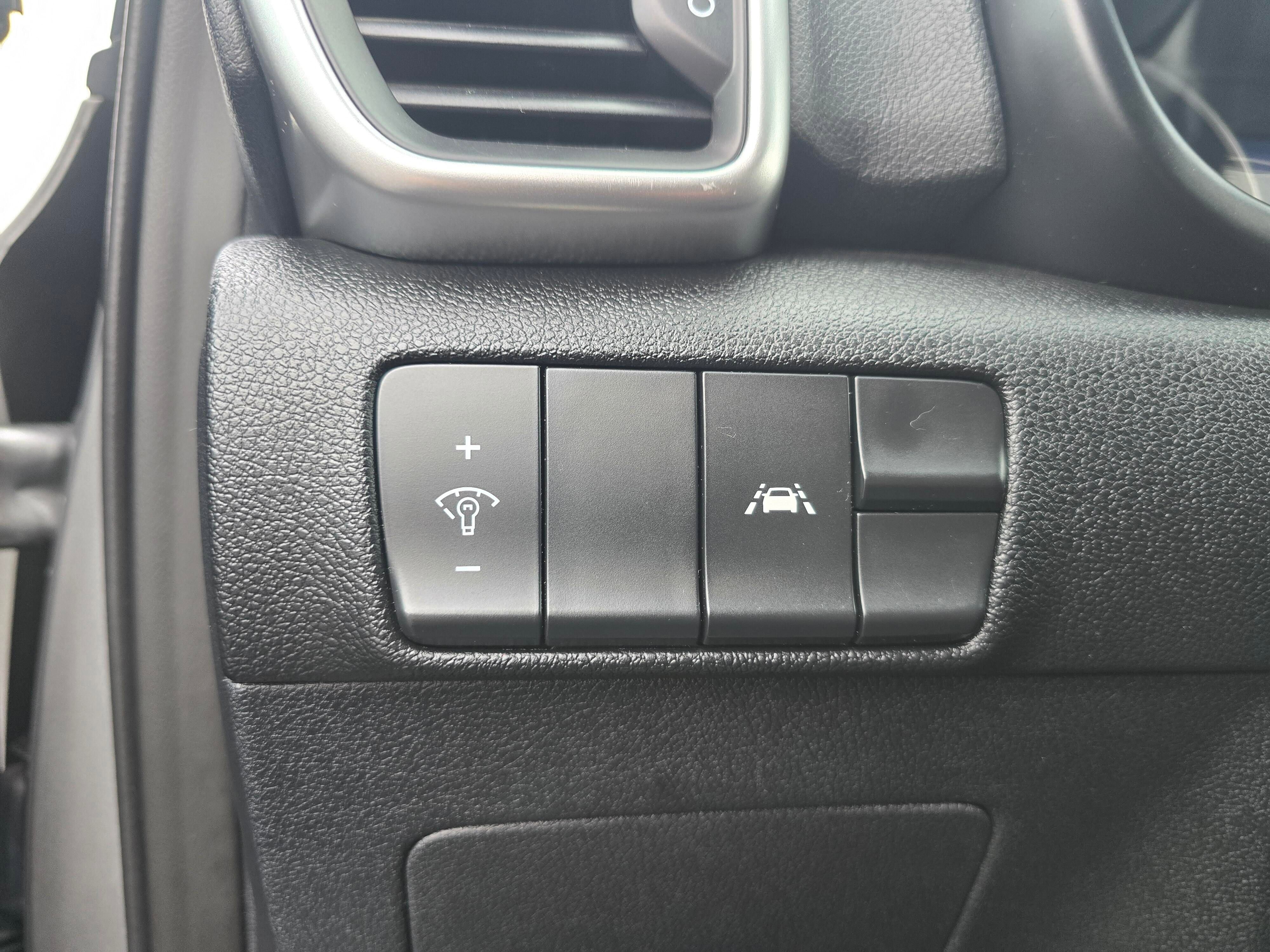 Used 2022 Kia Sportage LX image 24