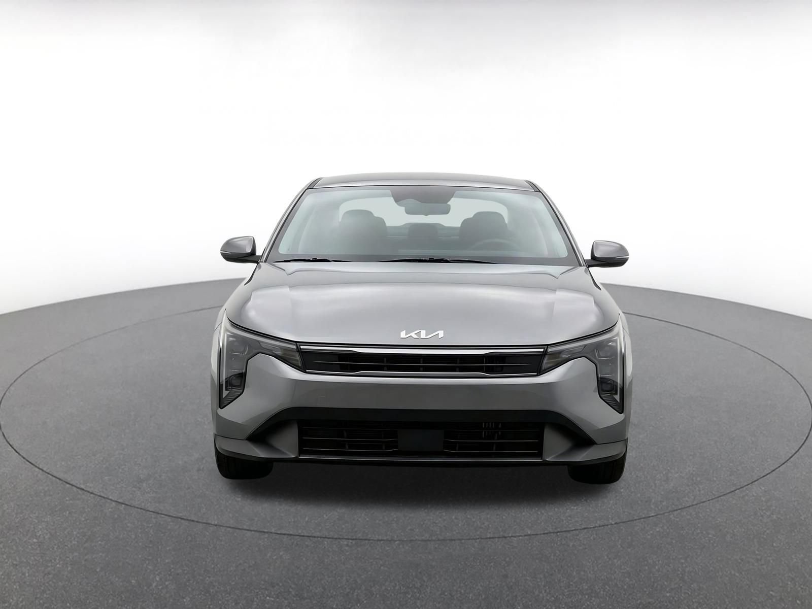 Used 2025 Kia K4 FWD image 2