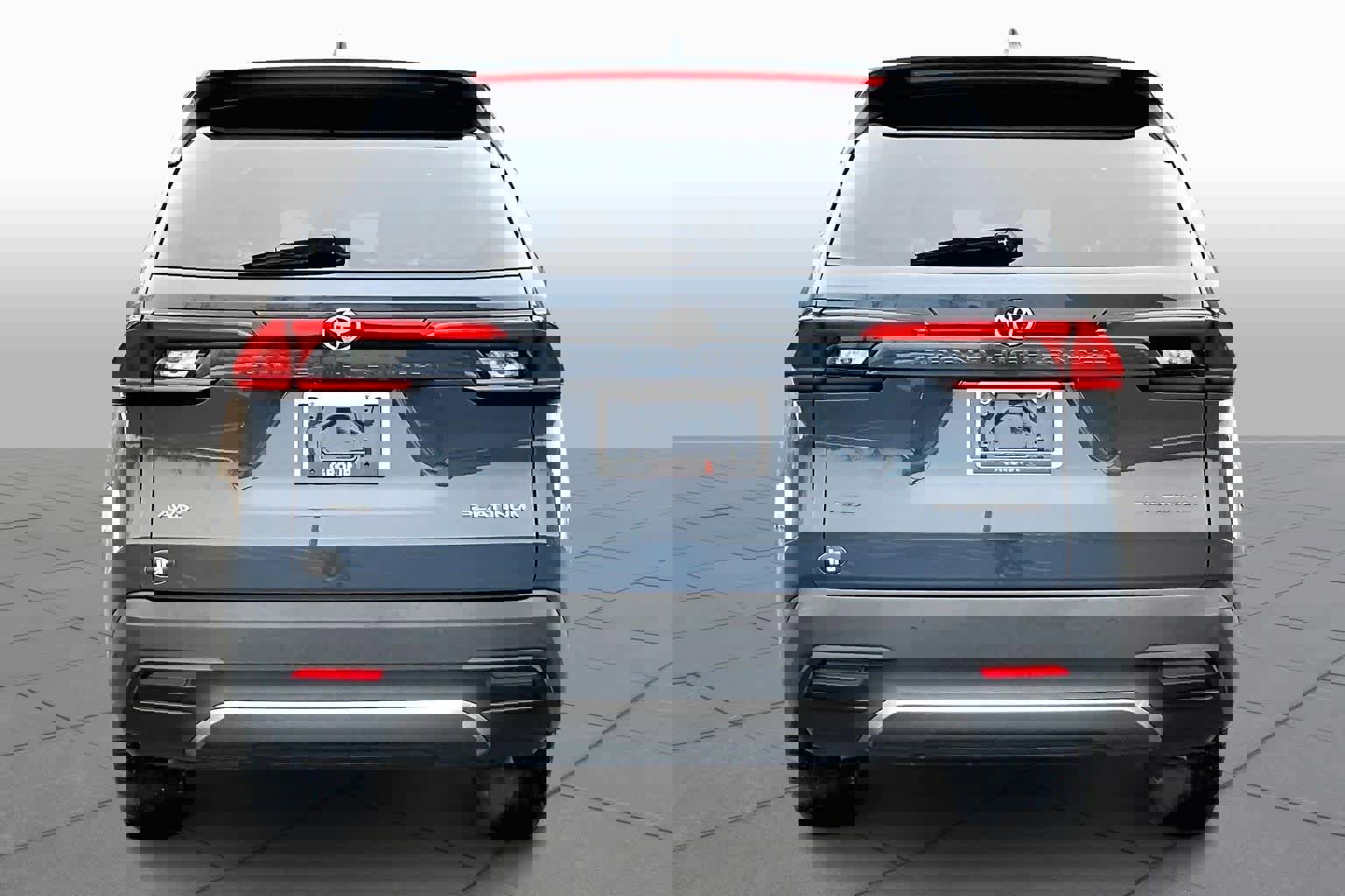 Used 2024 Toyota Grand Highlander Platinum image 4