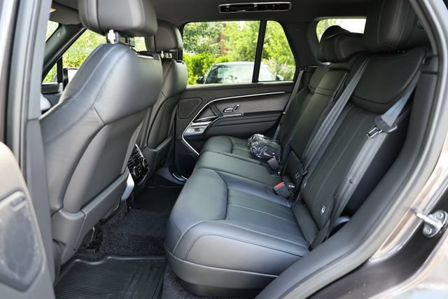 New 2026 Land Rover Range Rover SE AWD/4WD image 30