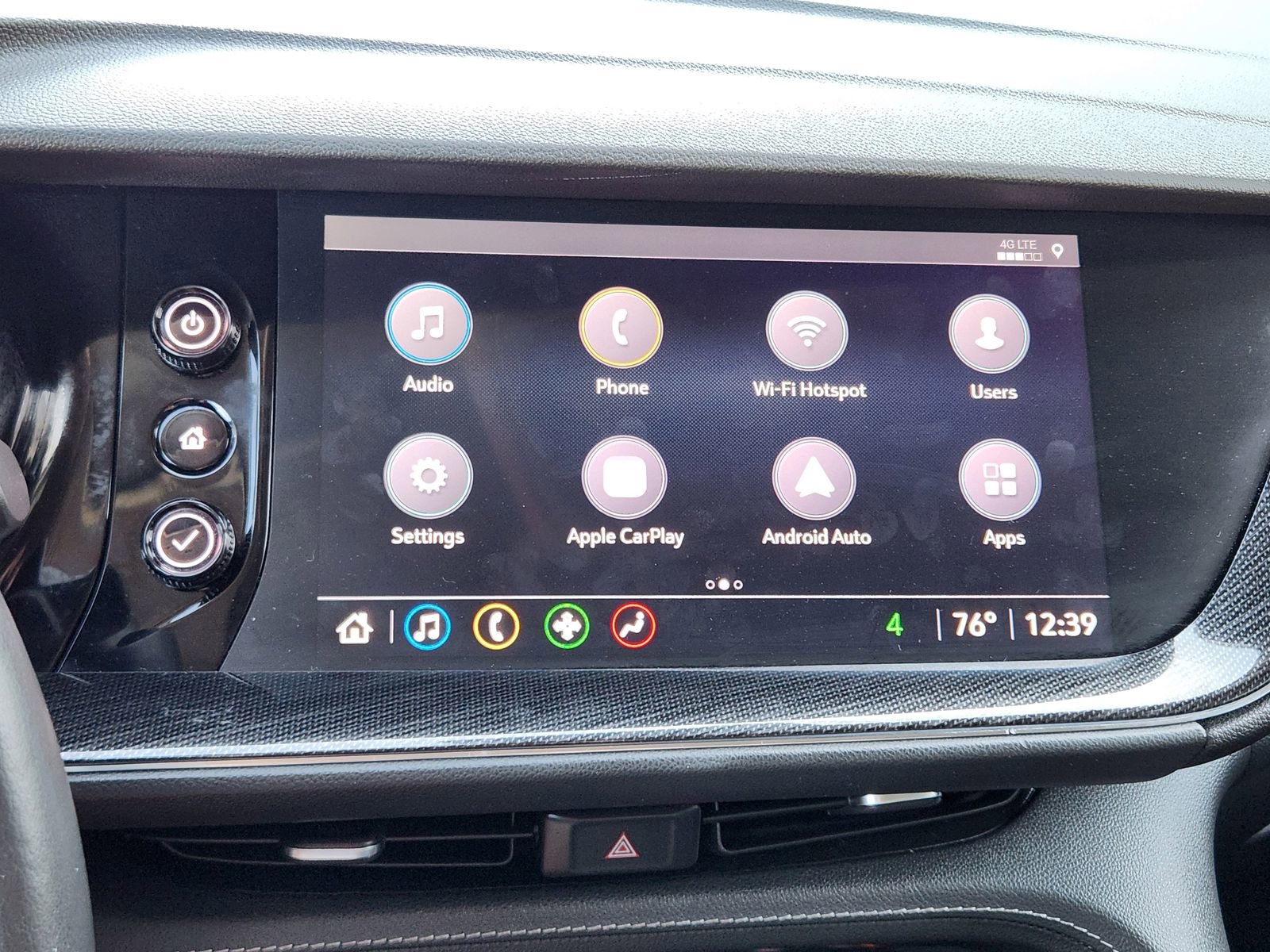 Used 2023 Buick Envision Essence w/ Sport Touring Package image 17