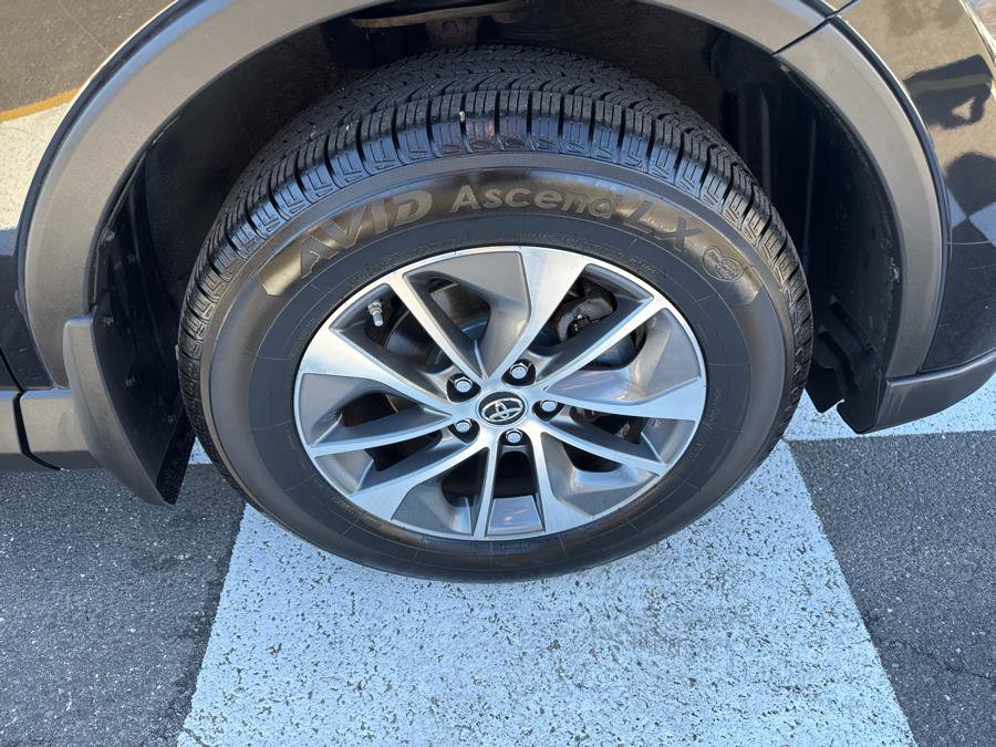 Used 2017 Toyota RAV4 XLE w/ All Weather Liner Package AWD/4WD image 13