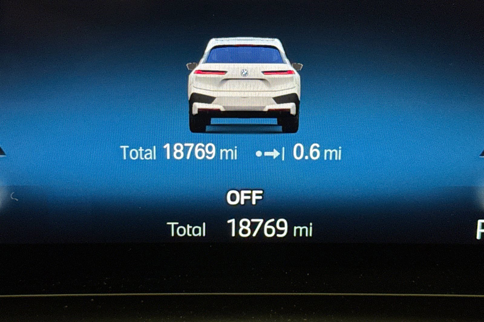 Certified 2023 BMW iX xDrive50 w/ Premium Package image 37