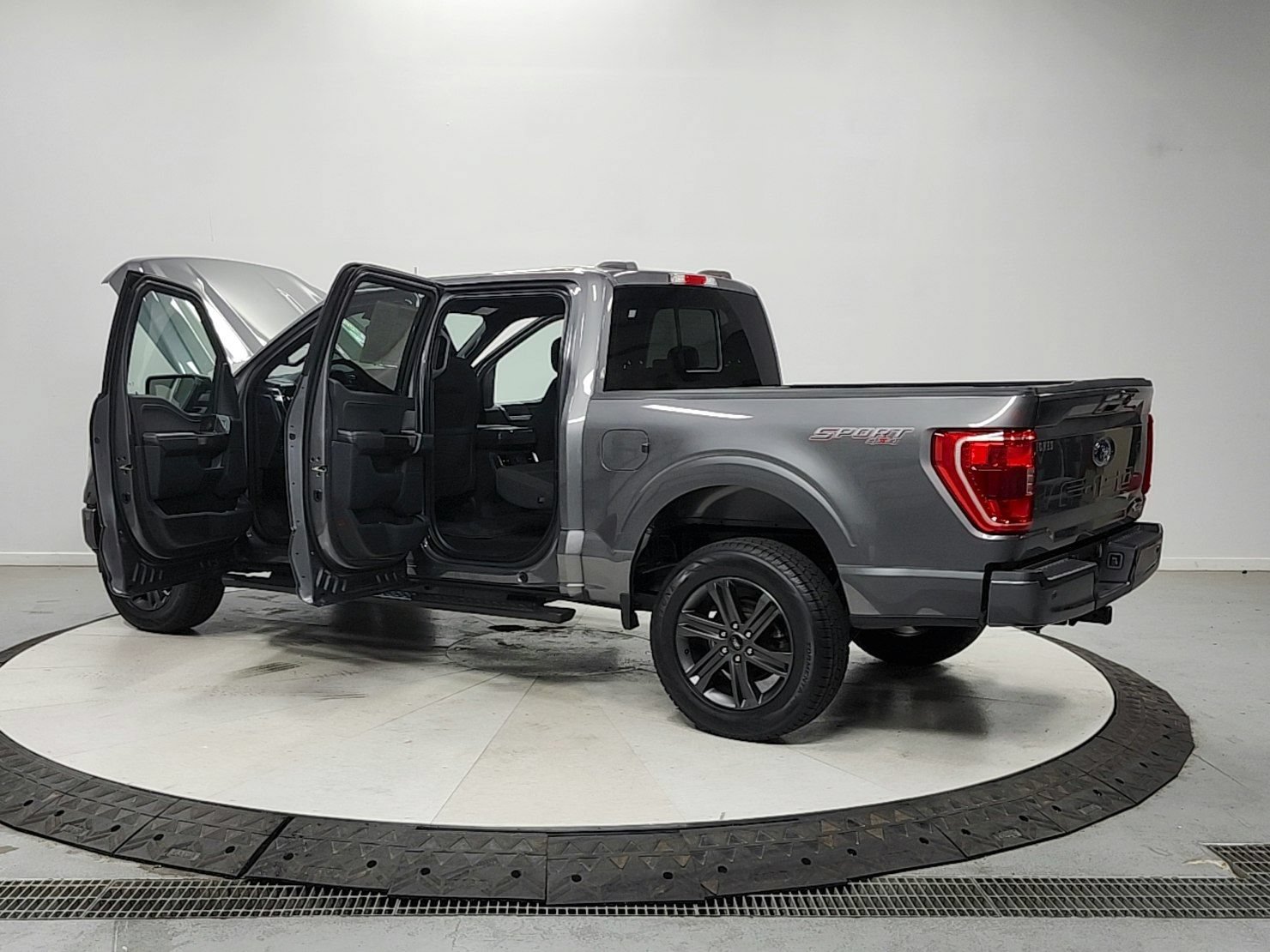 Used 2023 Ford F150 XLT w/ Equipment Group 302A High AWD/4WD image 13