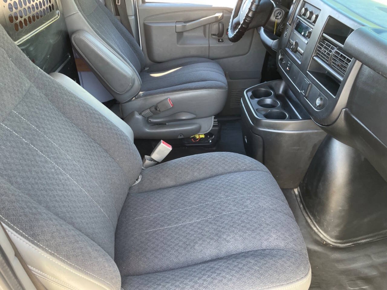 Used 2019 GMC Savana 2500 w/ Driver Convenience Package RWD image 14