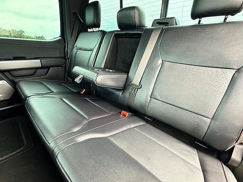 Used 2024 Ford F250 Lariat w/ Sport Appearance Package AWD/4WD image 35