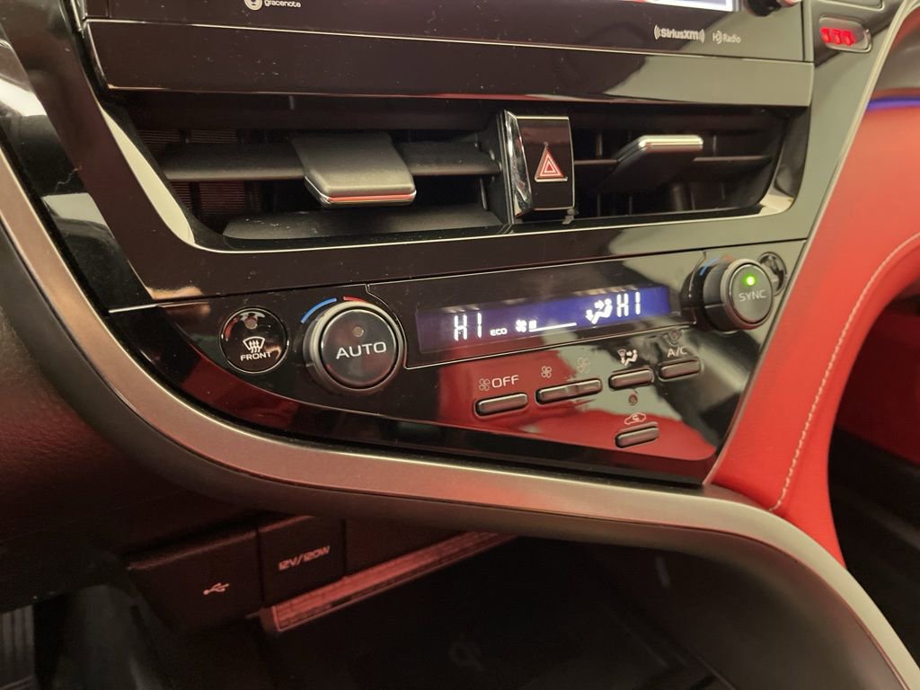 Used 2021 Toyota Camry XSE image 29