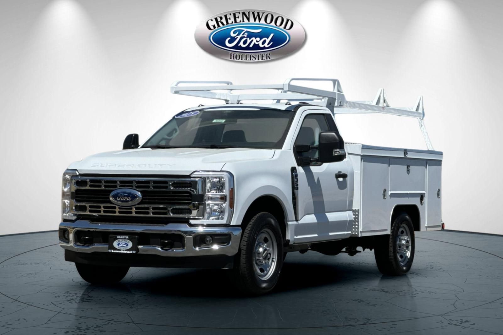 New 2025 Ford F350 XL w/ XL Chrome Package RWD image 8