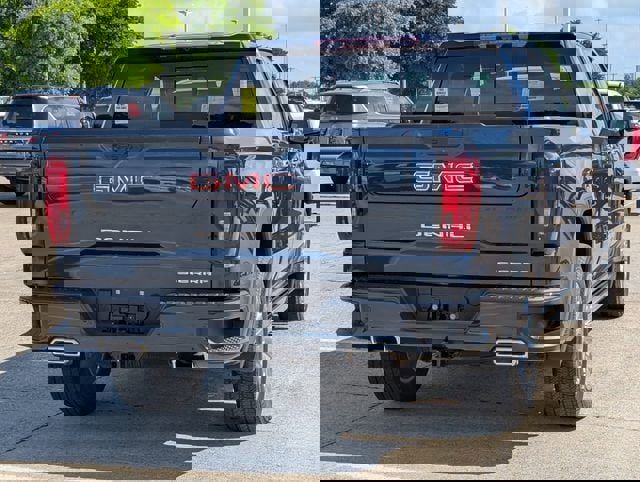 Used 2022 GMC Sierra 1500 Denali w/ Technology Package image 3