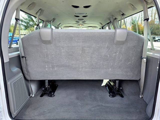 Used 2011 Ford E-350 and Econoline 350 XLT image 41