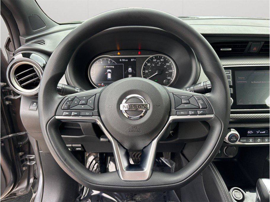 Used 2019 Nissan Kicks SV FWD image 20