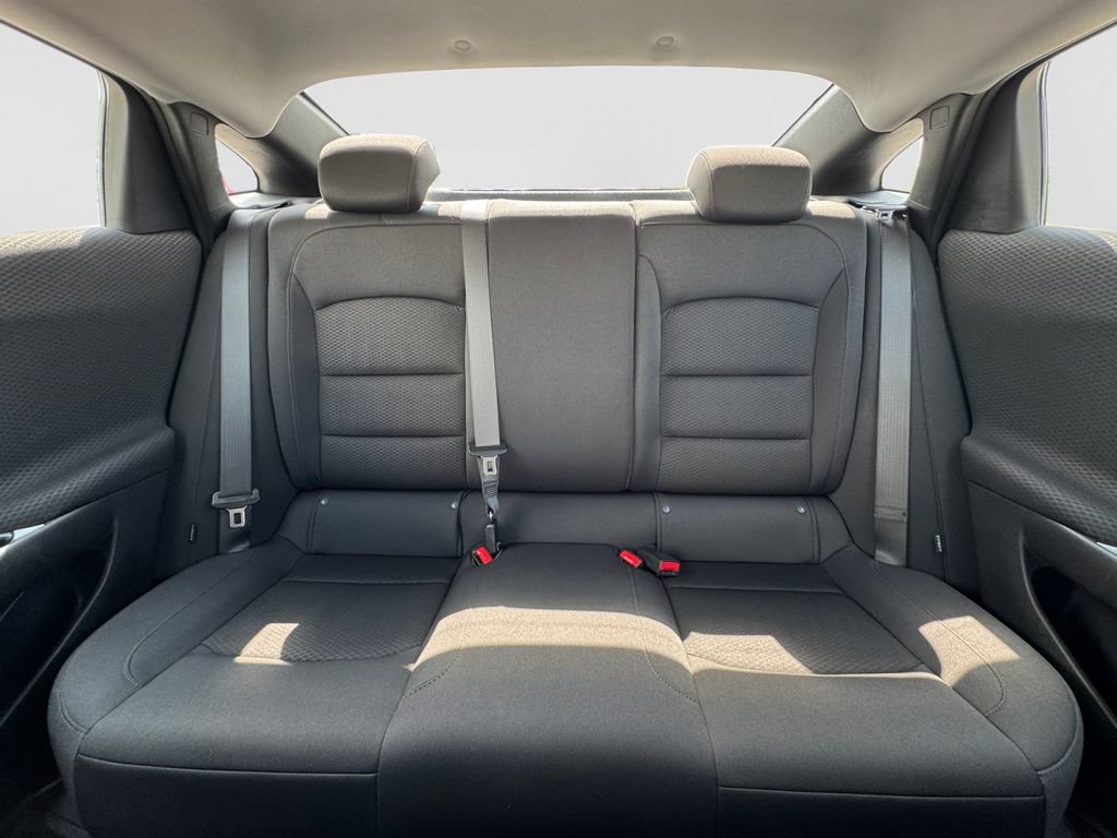 Used 2023 Chevrolet Malibu RS w/ LPO, Floor Liner Package FWD image 15