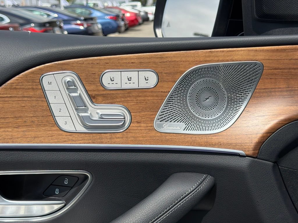 Certified 2026 Mercedes-Benz GLS 450 4MATIC image 20