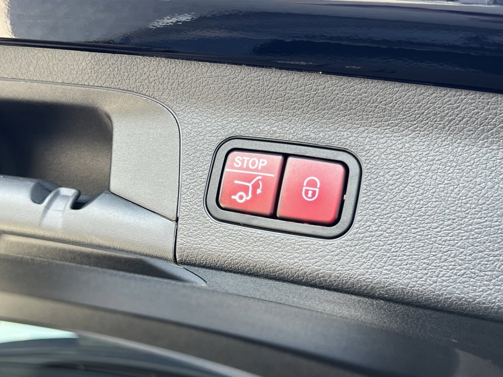 Used 2022 Mercedes-Benz GLS 580 4MATIC image 22