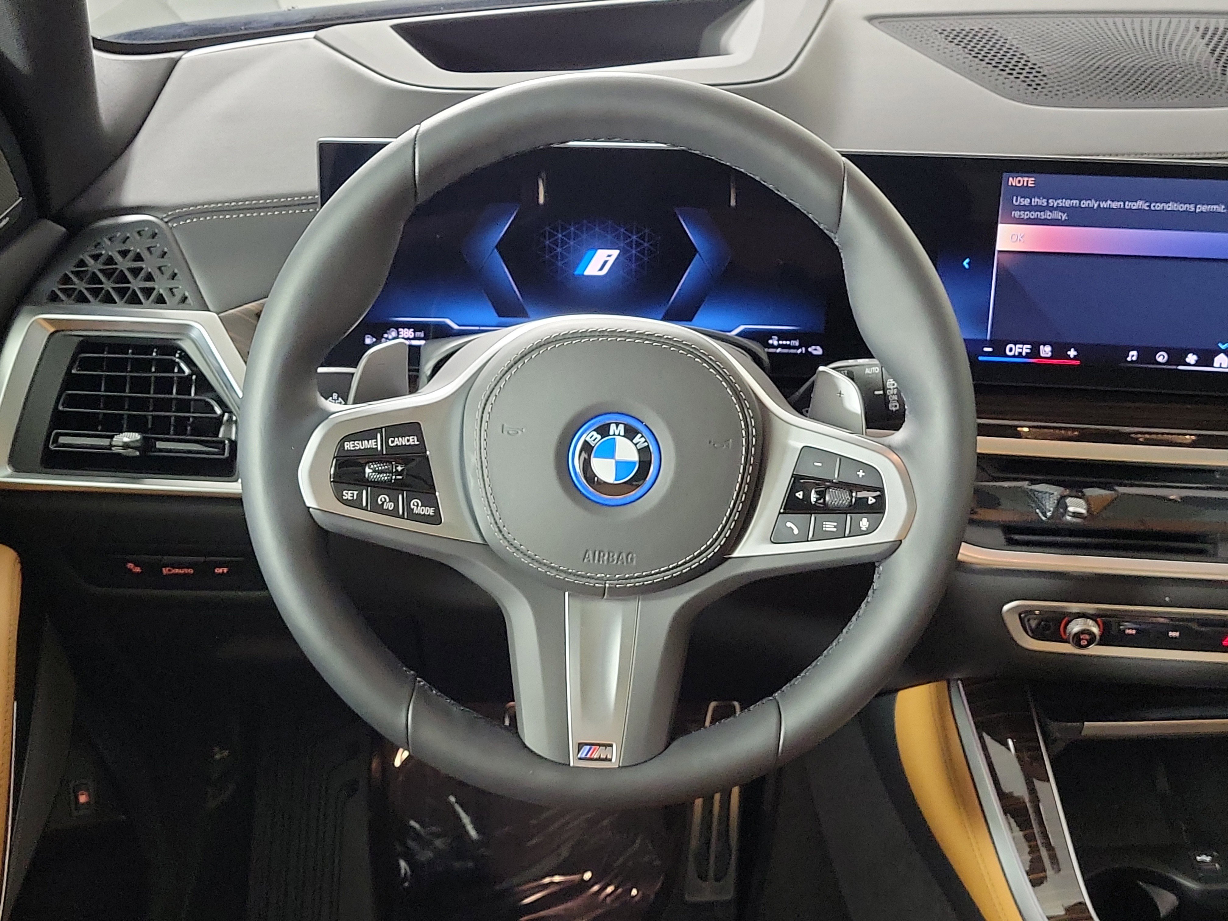 Certified 2026 BMW X5 xDrive50e w/ M Sport Package image 12