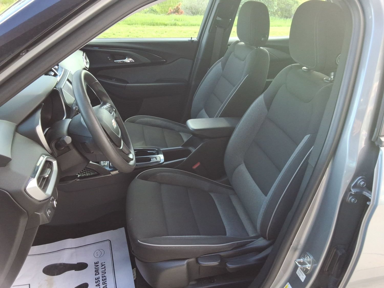 Used 2023 Chevrolet TrailBlazer LS AWD/4WD image 27