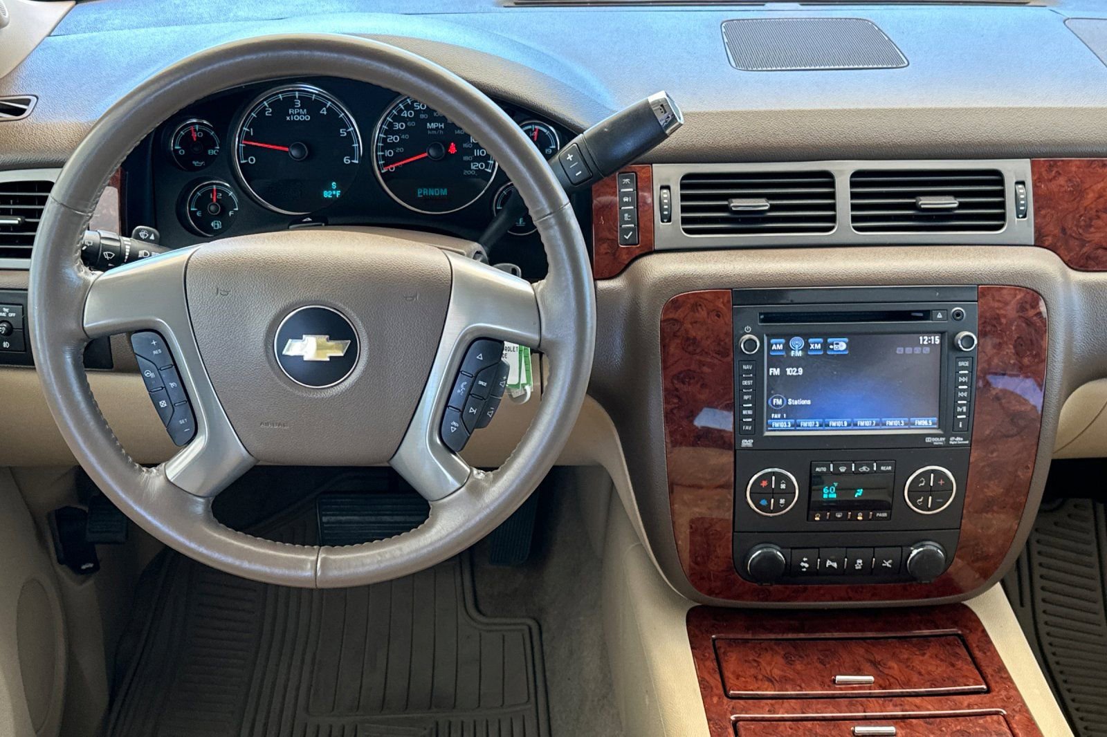 Used 2013 Chevrolet Tahoe LTZ image 14