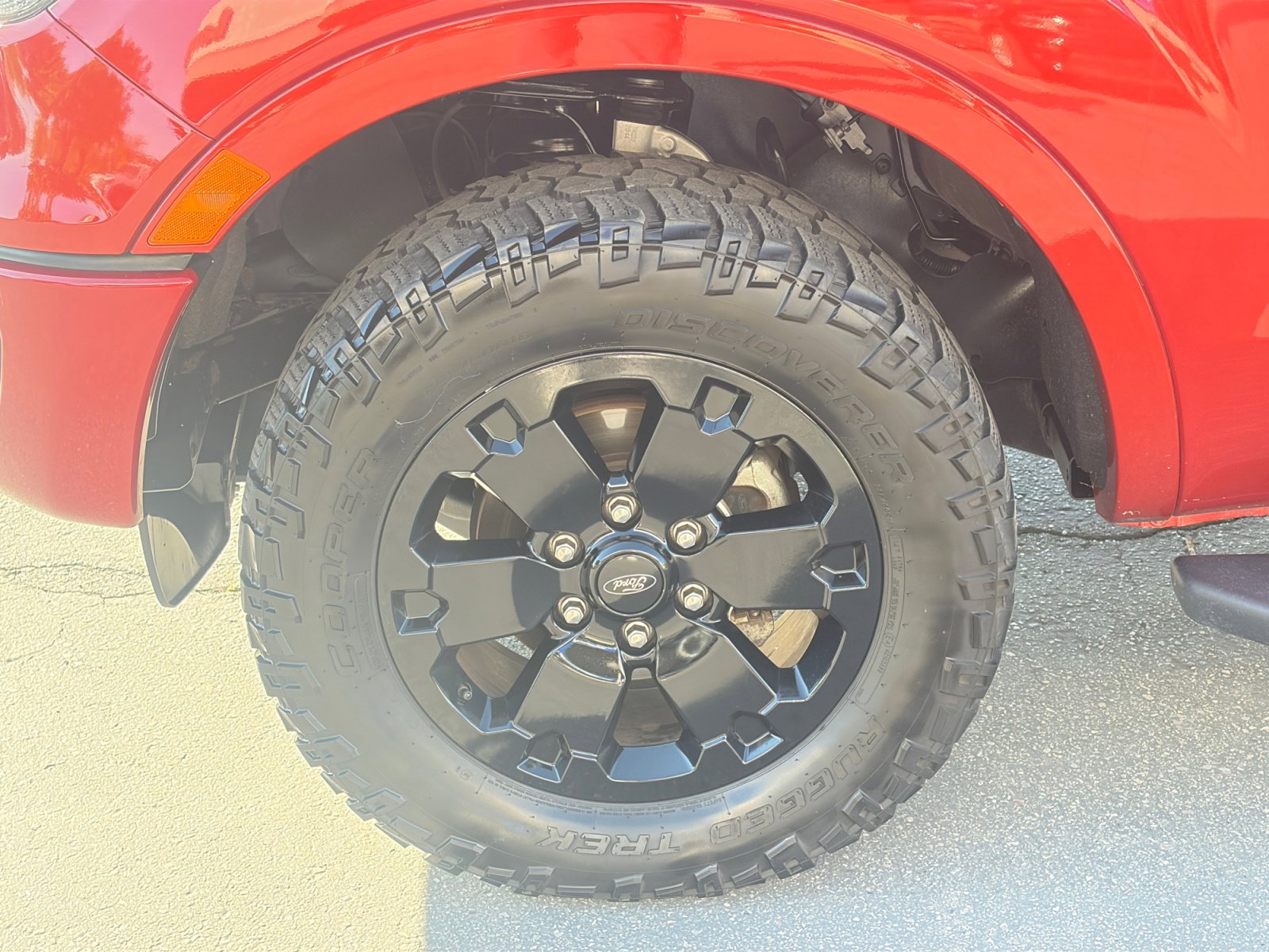 Used 2019 Ford Ranger Lariat w/ Black Appearance Package AWD/4WD image 11