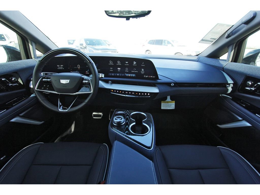 New 2025 Cadillac Optiq Sport 2 image 9