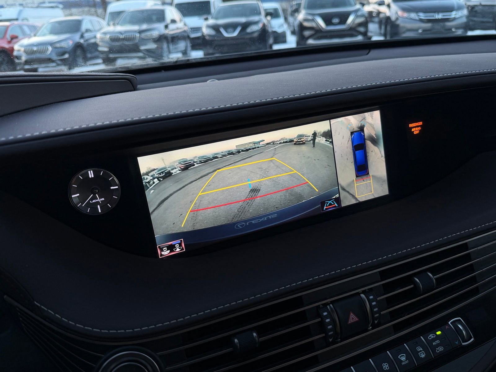 Used 2019 Lexus LS 500 w/ Luxury Package image 41