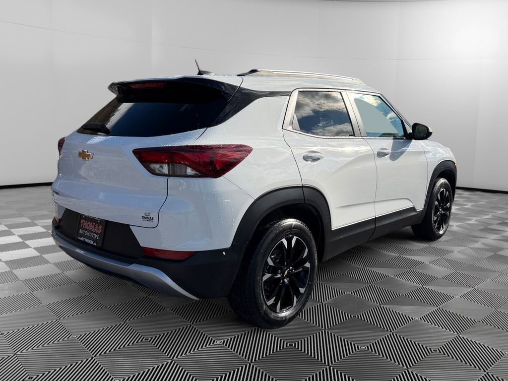 Used 2023 Chevrolet TrailBlazer LT w/ Convenience Package image 7