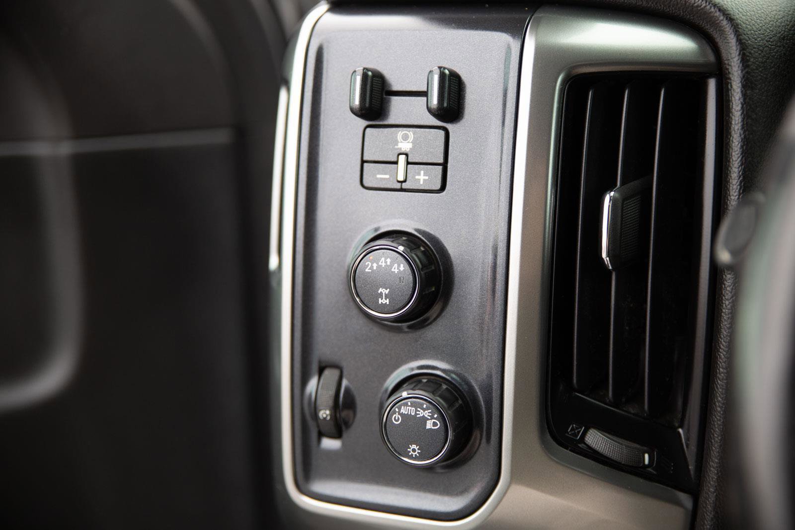 Used 2019 Chevrolet Silverado 2500 LT image 18