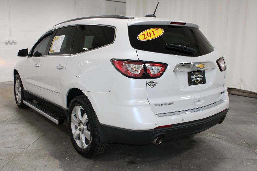 Used 2017 Chevrolet Traverse Premier FWD image 7