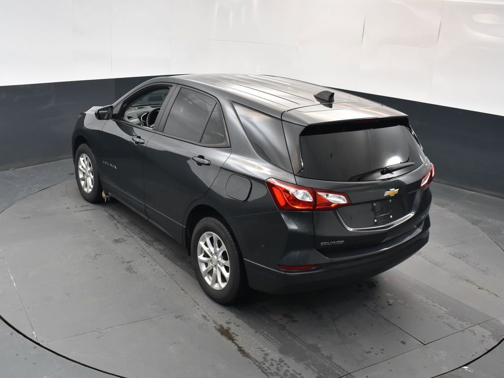 Used 2021 Chevrolet Equinox LS w/ LS Convenience Package image 32
