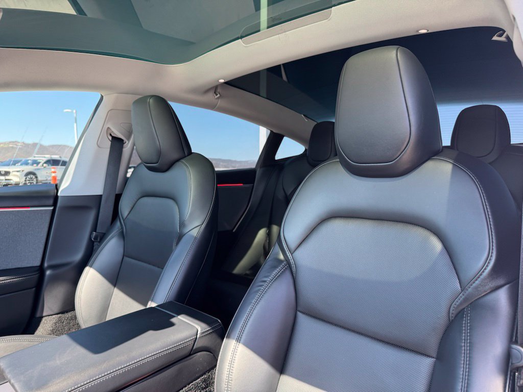 Used 2025 Tesla Model 3 Long Range RWD image 16