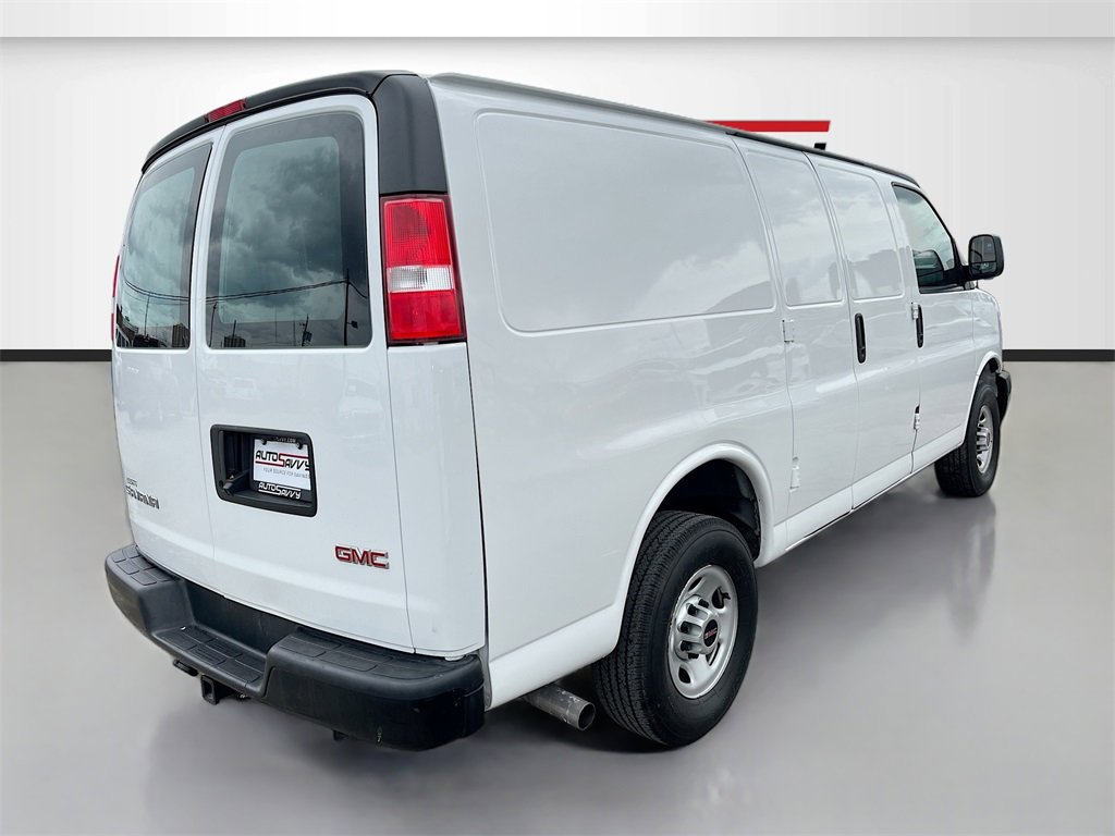 Used 2023 GMC Savana 2500 w/ Driver Convenience Package image 7